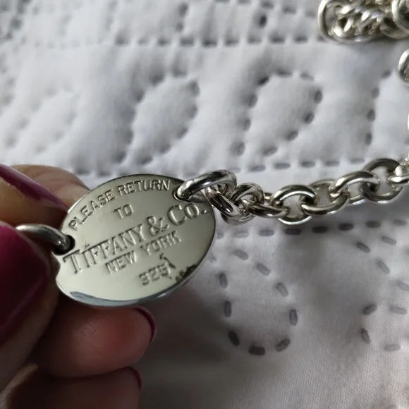 Tiffany and Co Sterling Silver Return to Tiffany Oval Tag Choker Necklace - Picture 7 of 11